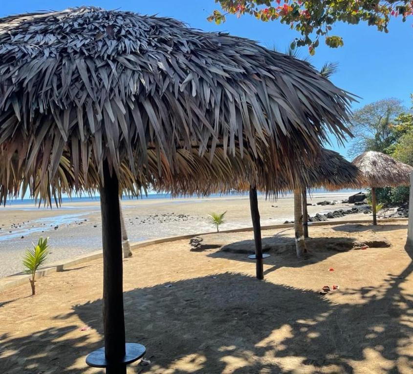 Anki Lodge Nosy-Be Buitenkant foto